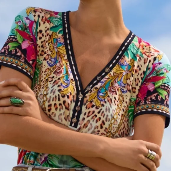 NWT Johnny Was THE JANIE FAVORITE SHORT SLEEVE HENLEY TEE Size US XL - Picture 6 of 6